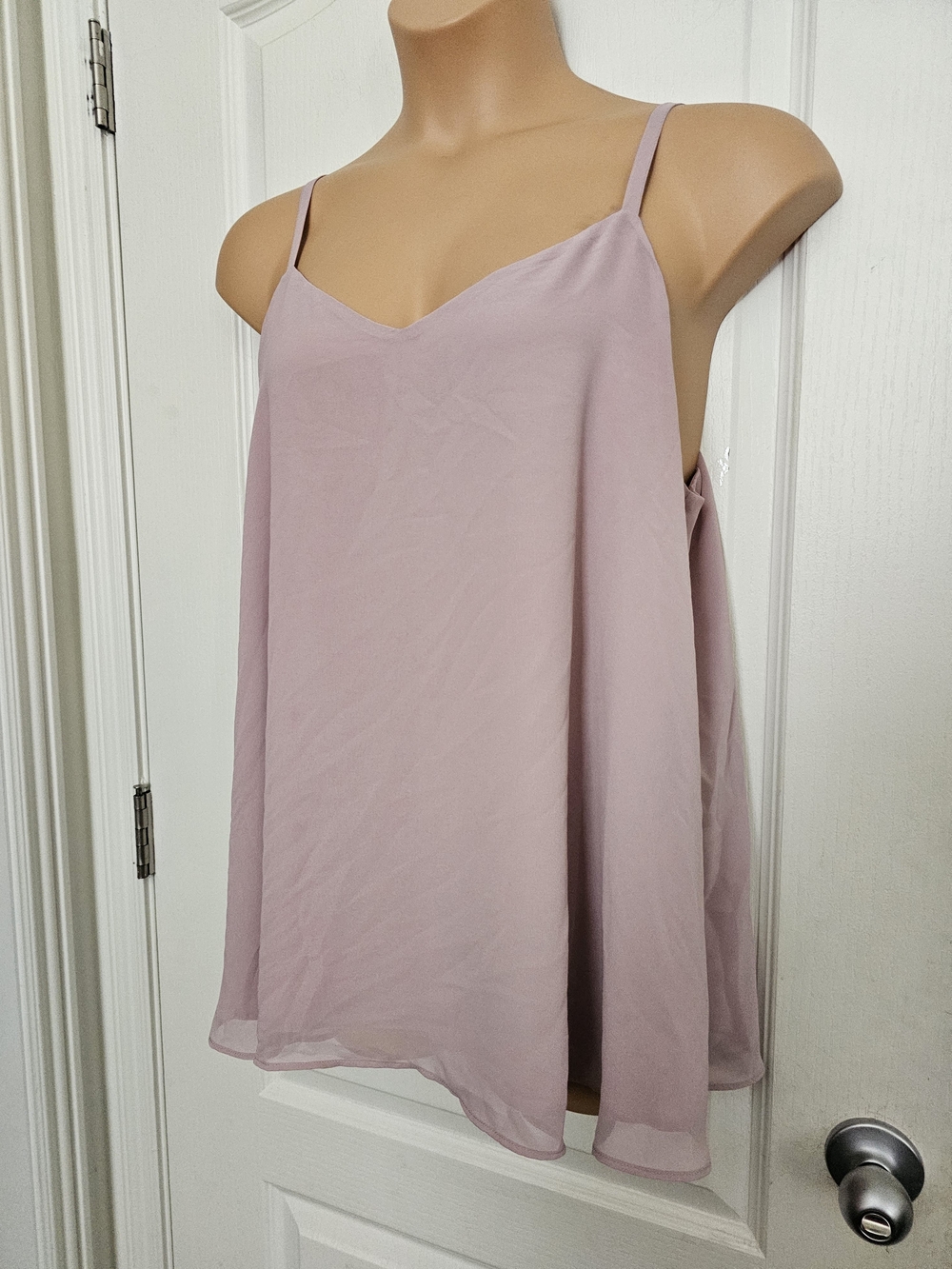 Torrid Sz 2 Dusty Mauve V-Neck Adjustable Strap Camisole - Picture 7 of 10